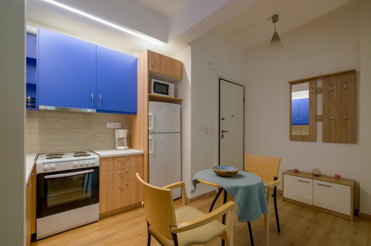 Nice 1Bd Apartment Close To Metro Station Ampelokipoi Aten Exteriör bild