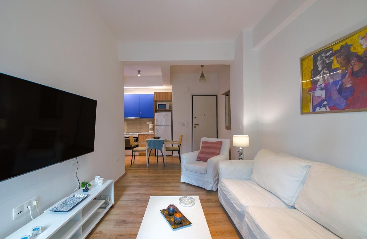 Nice 1Bd Apartment Close To Metro Station Ampelokipoi Aten Exteriör bild