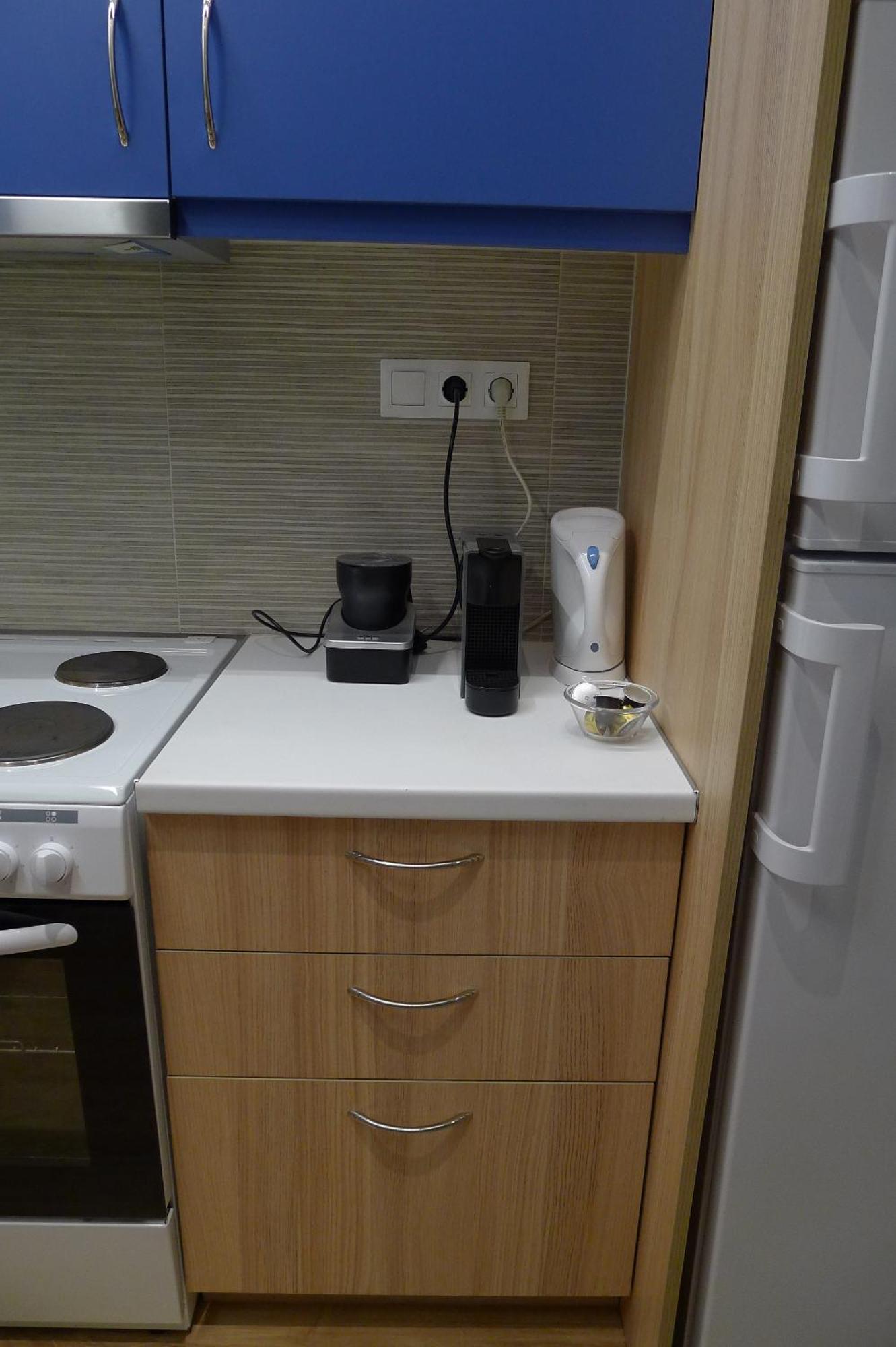 Nice 1Bd Apartment Close To Metro Station Ampelokipoi Aten Exteriör bild